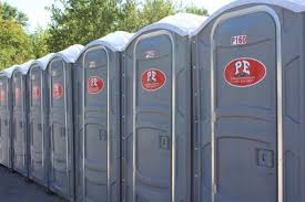 Best Standard Portable Toilet Rental  in Summerside, OH